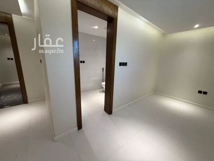 فيلا للبيع في شارع ابن أبي الفخار, حي عكاظ, مدينة الرياض, منطقة الرياض 19