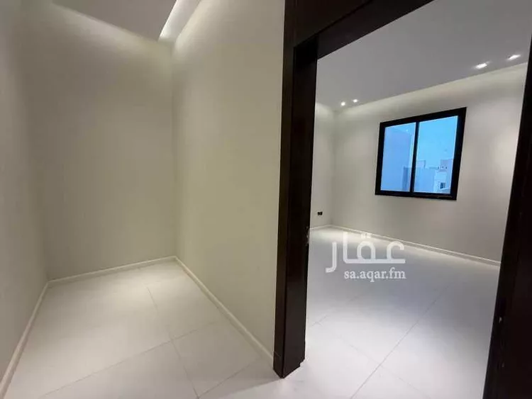 Villa for Sale in Riyadh Okaz 17