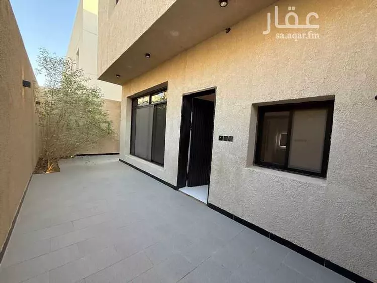 فيلا للبيع في شارع ابن أبي الفخار, حي عكاظ, مدينة الرياض, منطقة الرياض 8