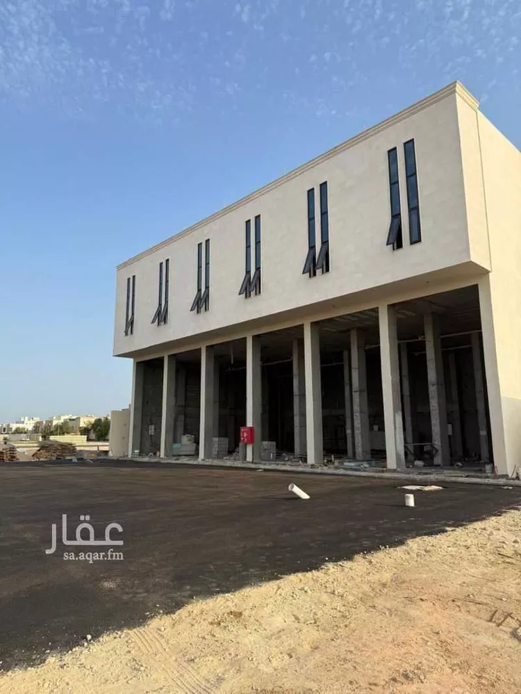 محل للإيجار في شارع خالد بن سنان, حي الصواري, مدينة الخبر, المنطقة الشرقية صورة 2