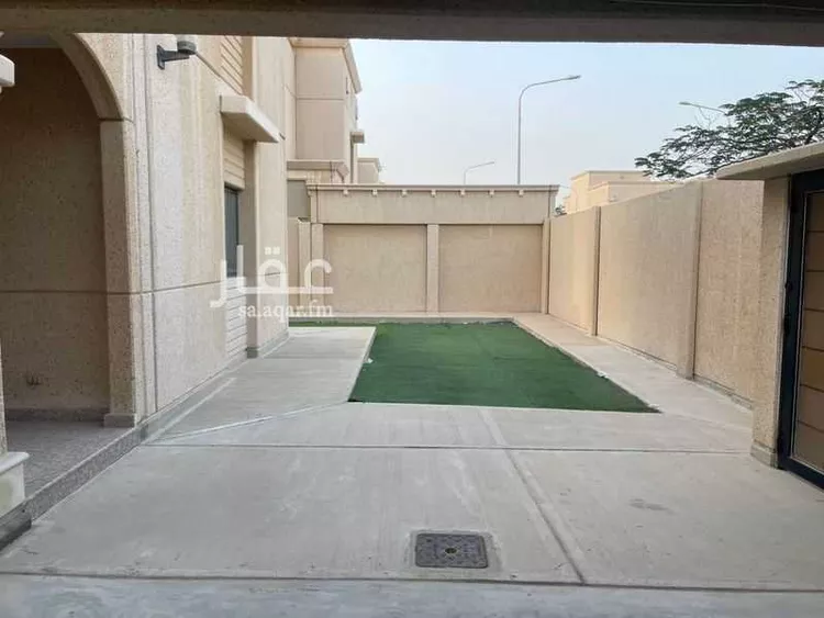 فيلا للبيع في شارع شارع المرسلات, حي جلمودة, مدينة مدينه الجبيل الصناعيه, المنطقة الشرقية