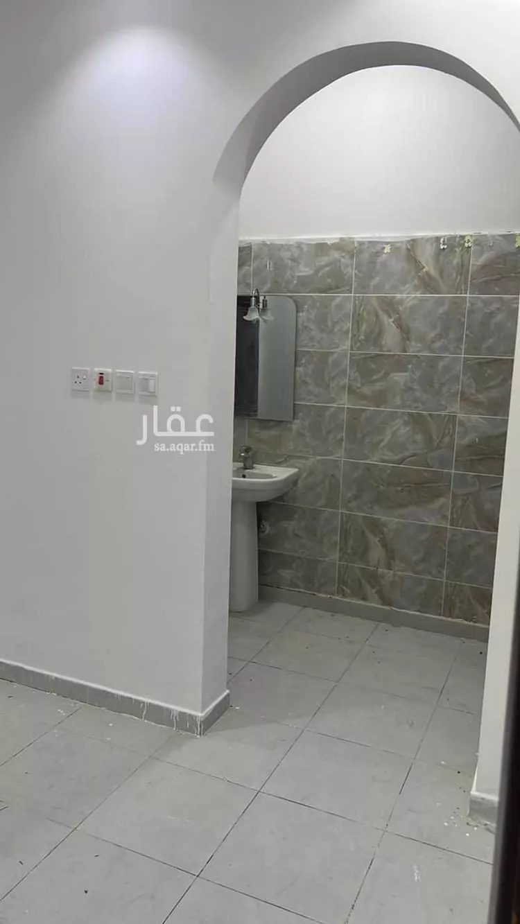 شقة للإيجار في شارع حبيب بن حماز الاسدي ، حي الصفوة ، جدة ، جدة صورة 4