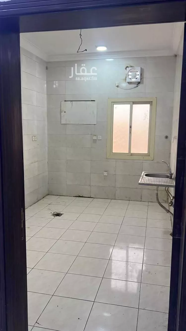 شقة للإيجار في شارع حبيب بن حماز الاسدي ، حي الصفوة ، جدة ، جدة صورة 5