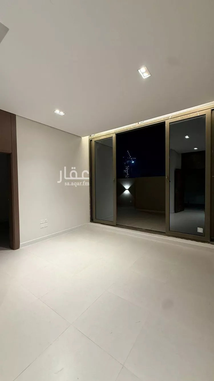 فيلا للبيع في شارع أسفل الباطن, حي المحمدية, مدينة الرياض, منطقة الرياض 8