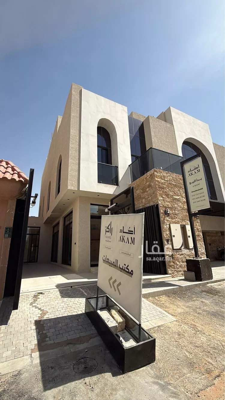 دور للبيع في شارع اللدايد, حي الوادي, مدينة الرياض, منطقة الرياض