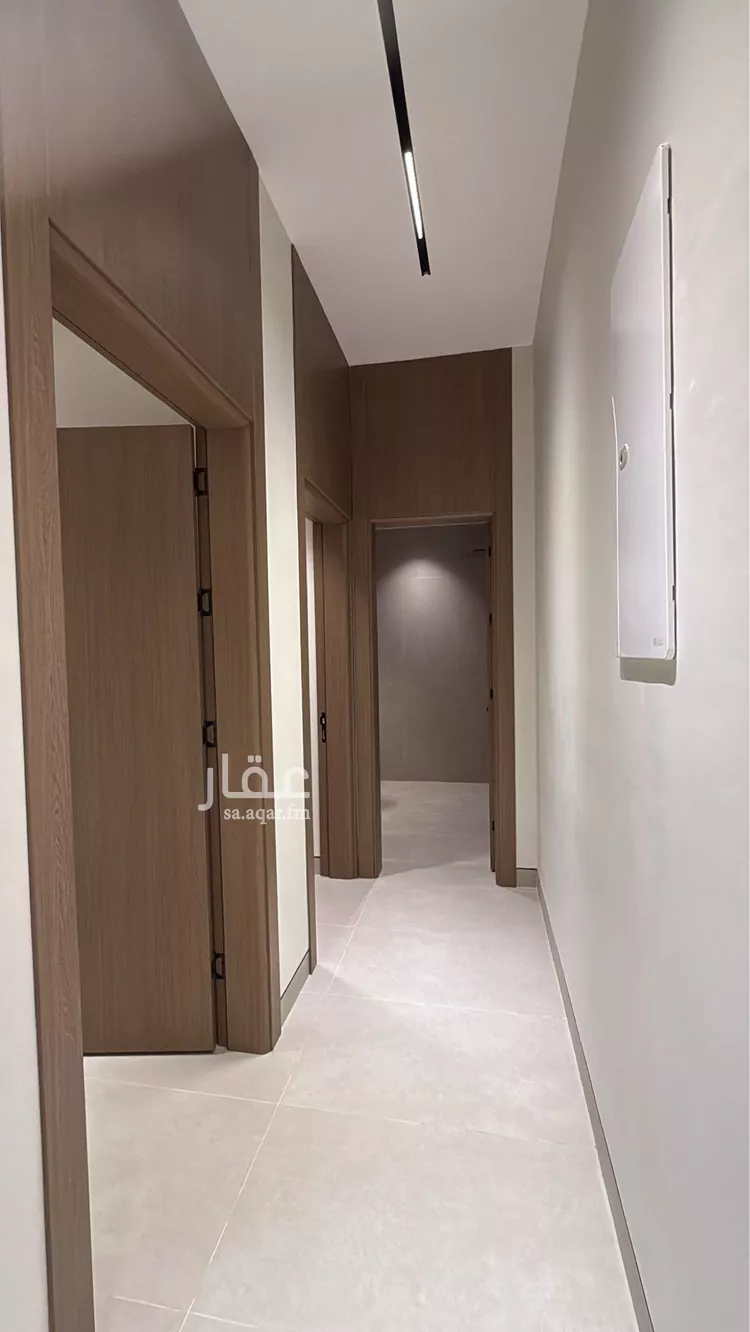 دور للبيع في شارع رقم 370, حي النرجس, مدينة الرياض, منطقة الرياض صورة 3