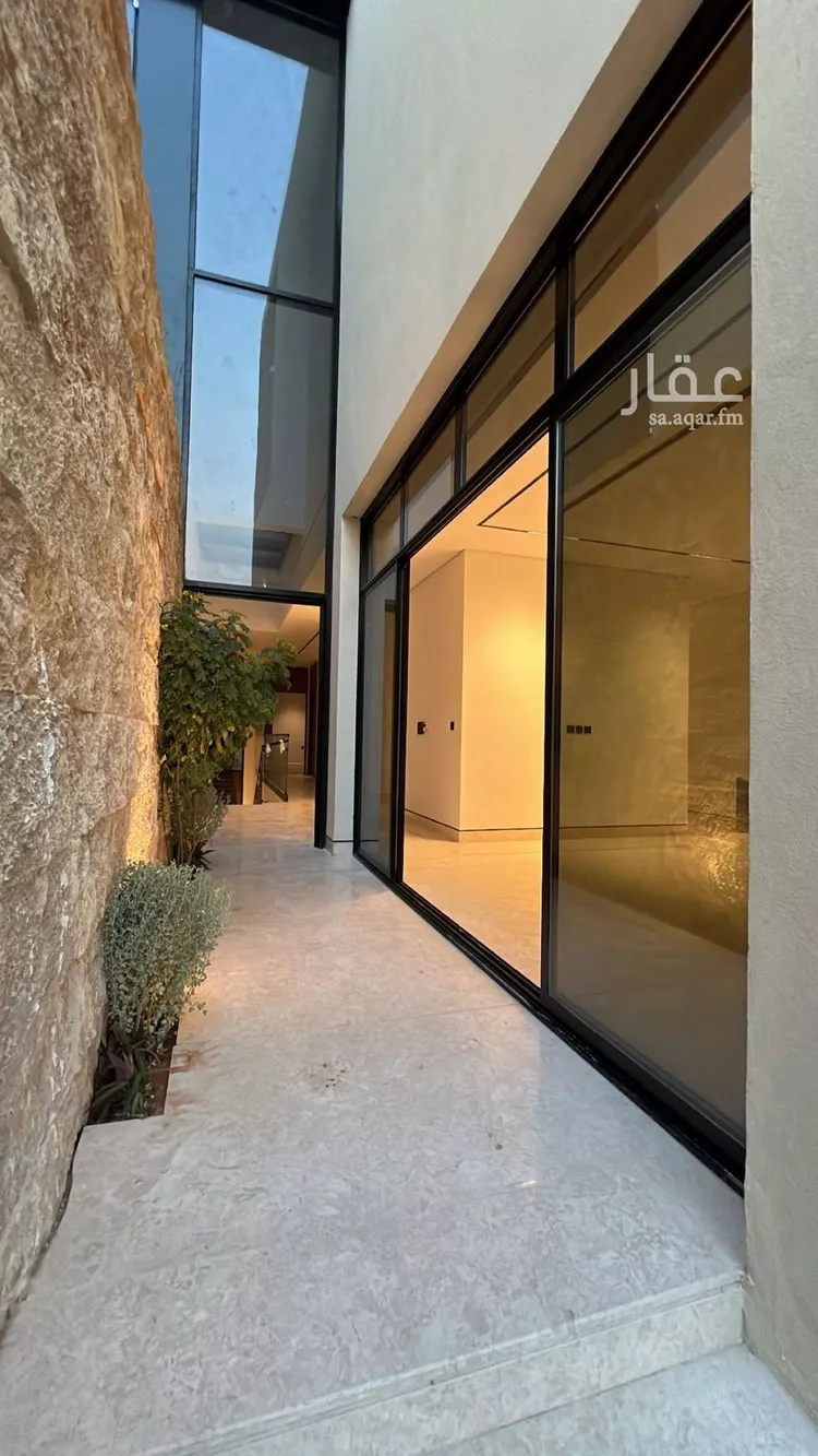 دور للبيع في شارع غريان, حي النزهة, مدينة الرياض, منطقة الرياض 8