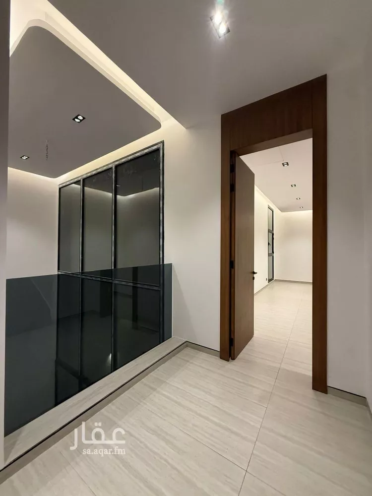 فيلا للبيع في شارع أمين صالح مرشد, حي العارض, مدينة الرياض, منطقة الرياض صورة 3