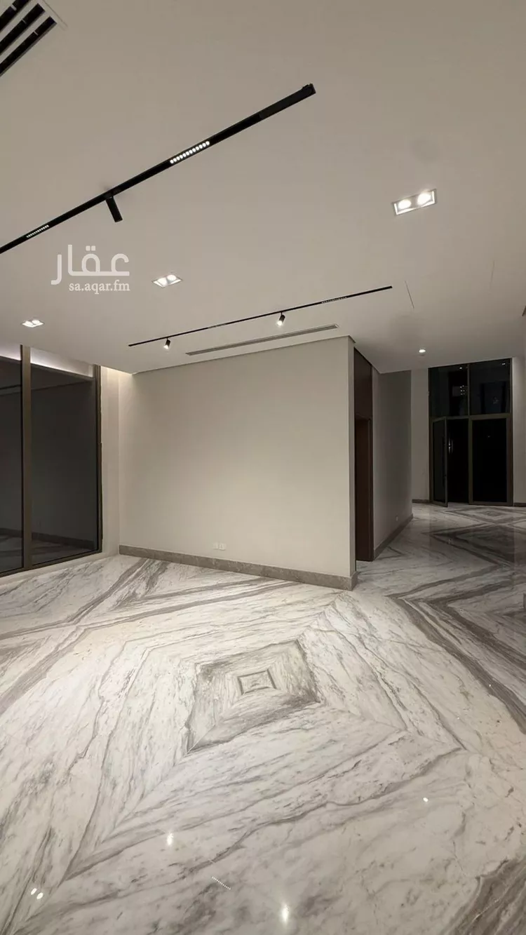 فيلا للبيع في شارع أسفل الباطن, حي المحمدية, مدينة الرياض, منطقة الرياض صورة 5