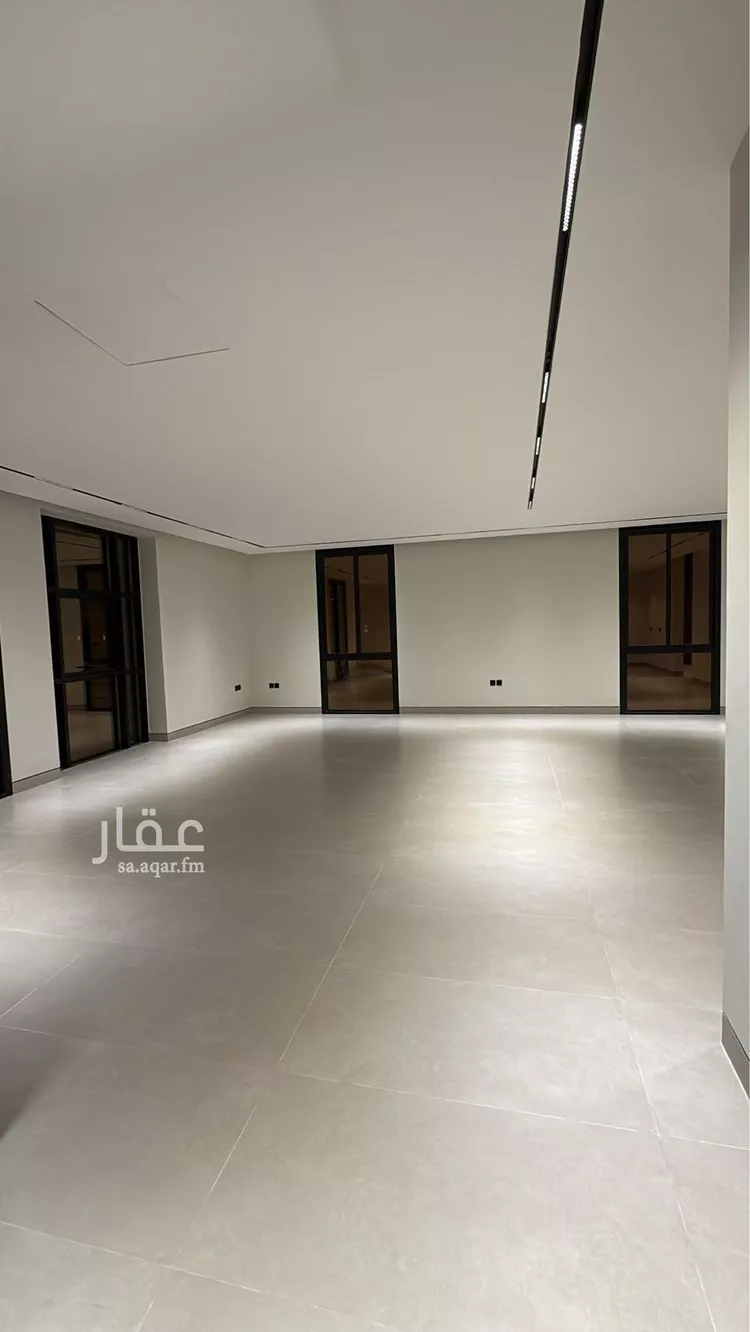 دور للبيع في شارع رقم 370, حي النرجس, مدينة الرياض, منطقة الرياض 8