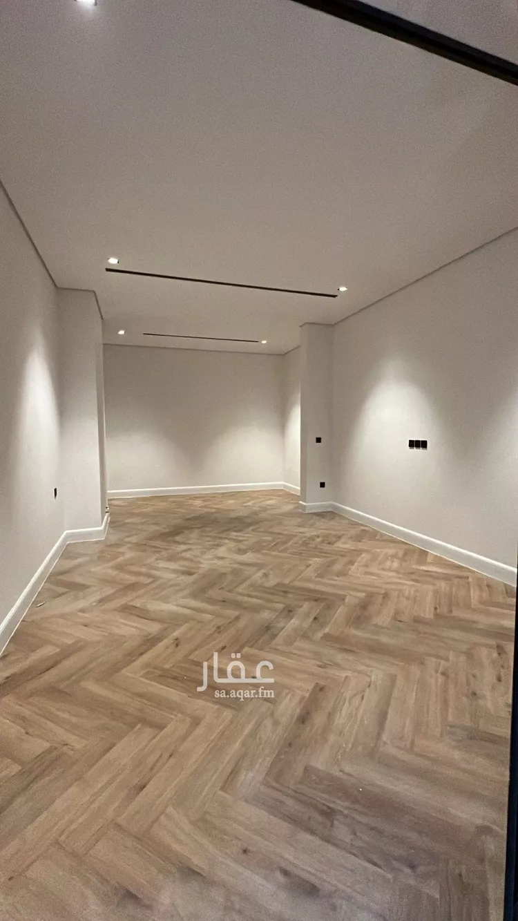 دور للبيع في شارع غريان, حي النزهة, مدينة الرياض, منطقة الرياض 9