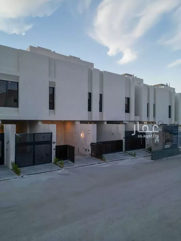 دور للبيع في شارع أحمد المستنير, حي النرجس, مدينة الرياض, منطقة الرياض