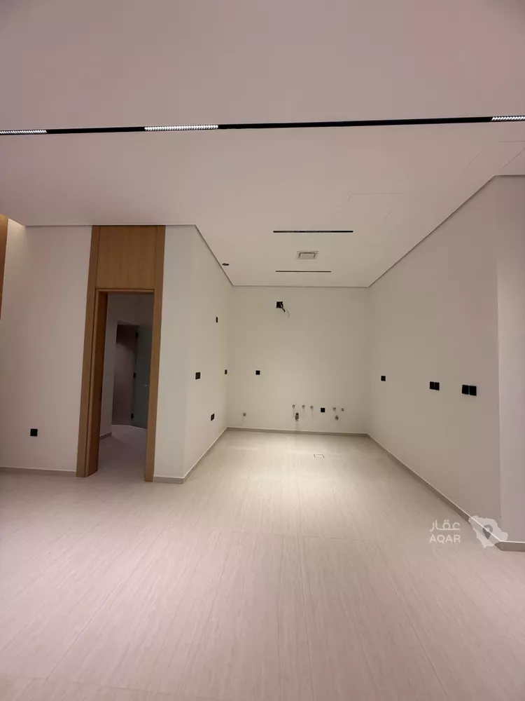 Floor for Sale in Riyadh Al Arid صورة 5