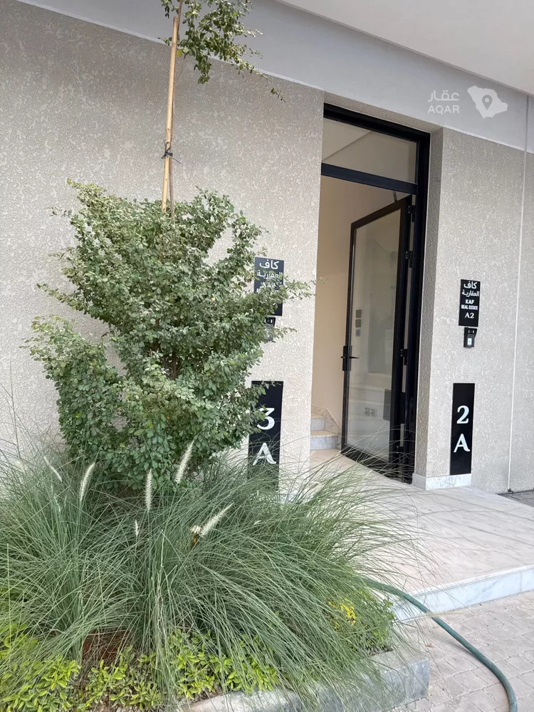 Floor for Sale in Riyadh Al Arid صورة 2