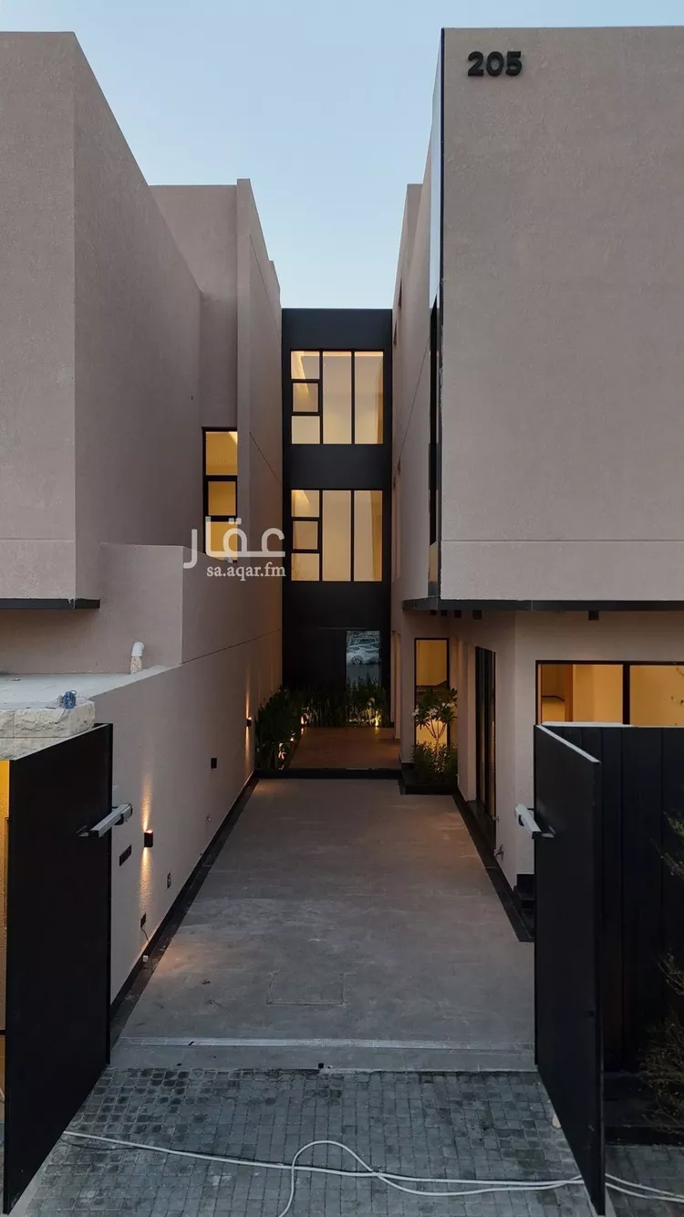 فيلا للبيع في شارع الحسن بن الهيثم, حي النرجس, مدينة الرياض, منطقة الرياض صورة 3