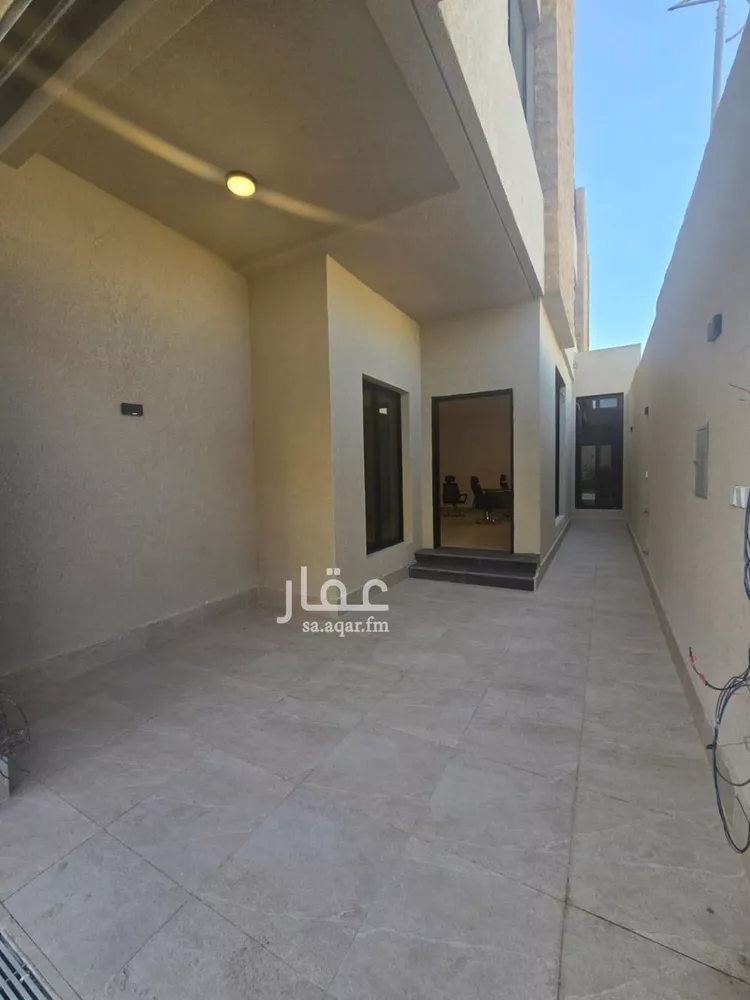 Floor for Sale in Riyadh An Narjis