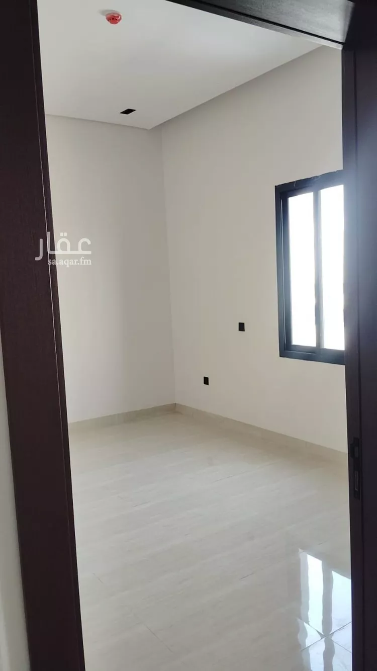 عمارة للبيع في شارع القصر, حي النرجس, مدينة الرياض, منطقة الرياض صورة 5