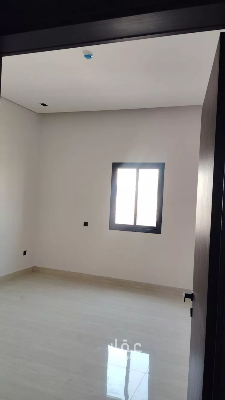 عمارة للبيع في شارع القصر, حي النرجس, مدينة الرياض, منطقة الرياض صورة 2