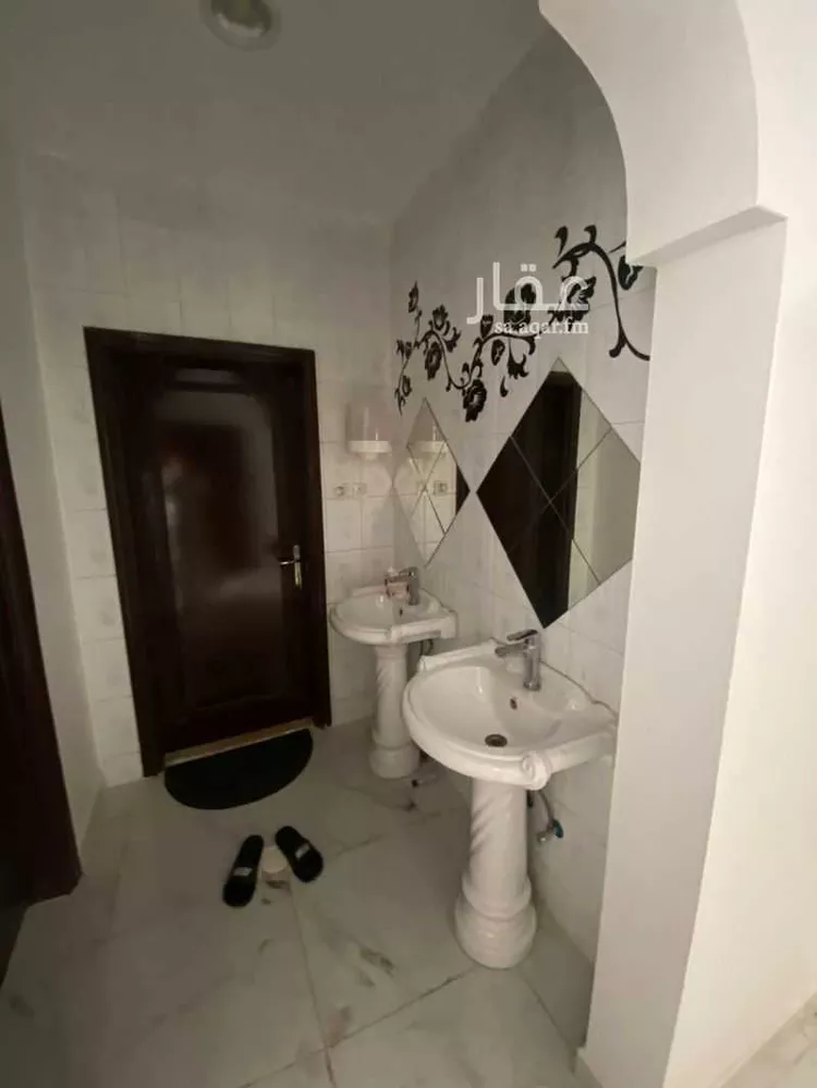 دور للإيجار في شارع عبدالعزيز الباهلي, حي الفيحاء, مدينة الرياض, منطقة الرياض صورة 2