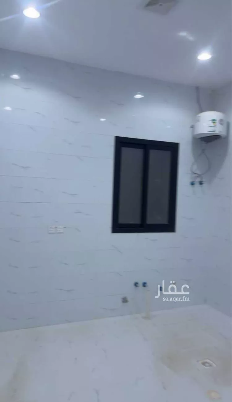 فيلا للبيع في شارع عمر الصفار, حي المرجان, مدينة الرياض, منطقة الرياض صورة 5