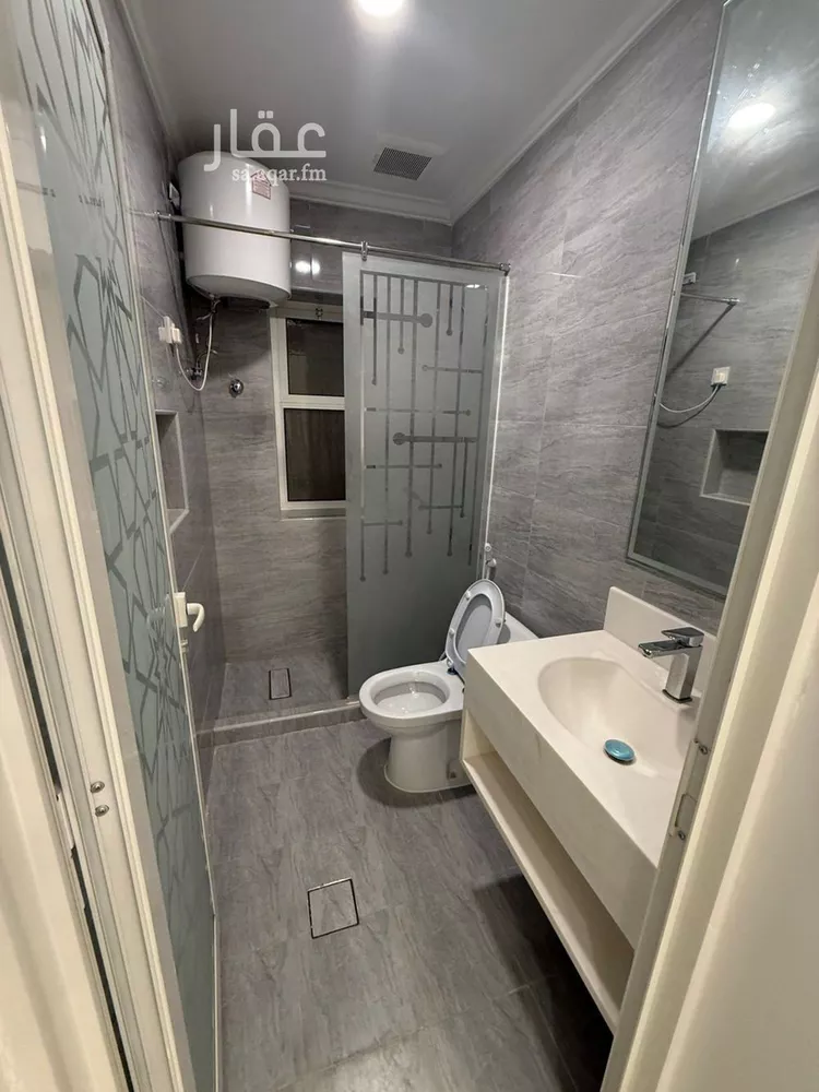 شقة للبيع في شارع الرقعى, حي الحمراء, مدينة الخبر, المنطقة الشرقية صورة 2