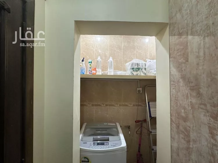 شقة للبيع في شارع المتباهي, حي هجر, مدينة الدمام, المنطقة الشرقية صورة 2