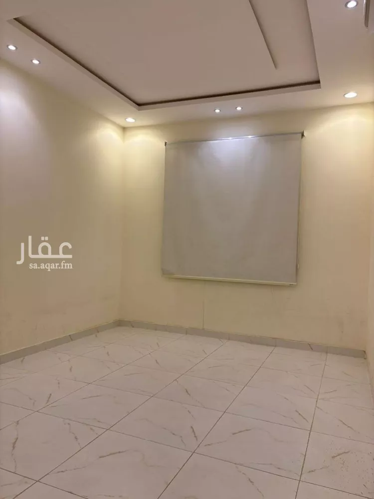 فيلا للبيع في شارع تميم الداري, حي شبرا, مدينة الرياض, منطقة الرياض صورة 5