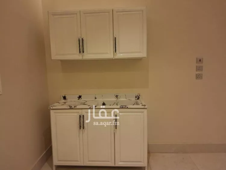 عمارة للبيع في شارع جبل خارج, حي اليمامة, مدينة الرياض, منطقة الرياض 10