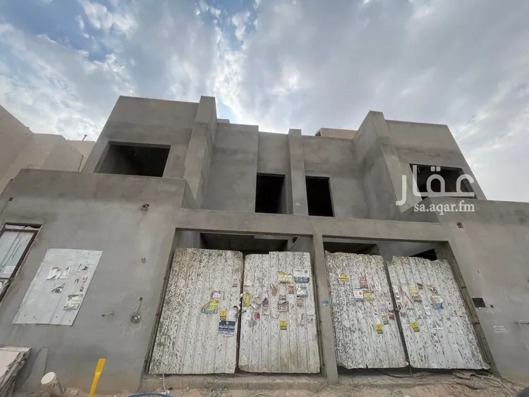 فيلا للبيع في شارع بدرالدين المرجاني, حي المهدية, مدينة الرياض, منطقة الرياض