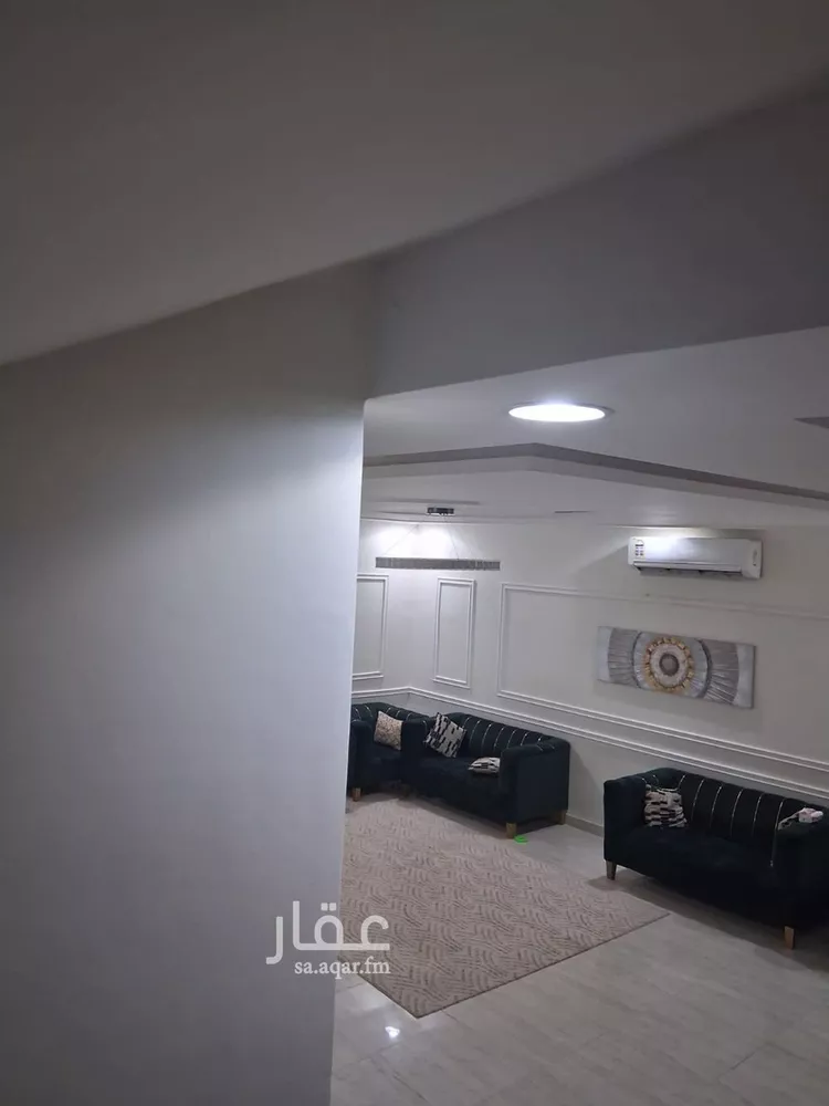 فيلا للبيع في شارع المؤتمن الساجي, حي بدر, مدينة الرياض, منطقة الرياض صورة 3