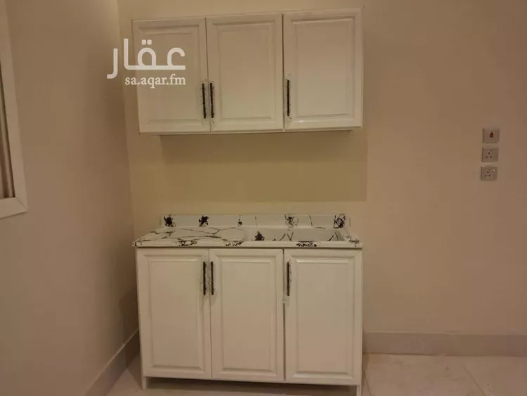 عمارة للبيع في شارع جبل خارج, حي اليمامة, مدينة الرياض, منطقة الرياض صورة 4