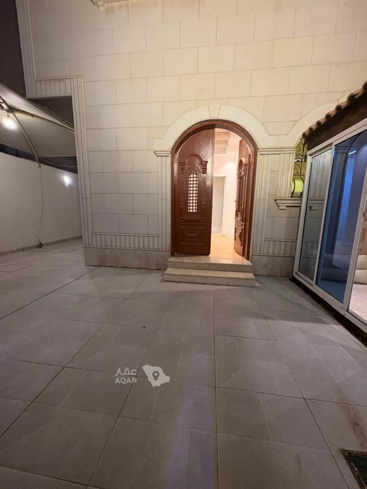 Villa for Sale in Riyadh Ishbiliyah 13