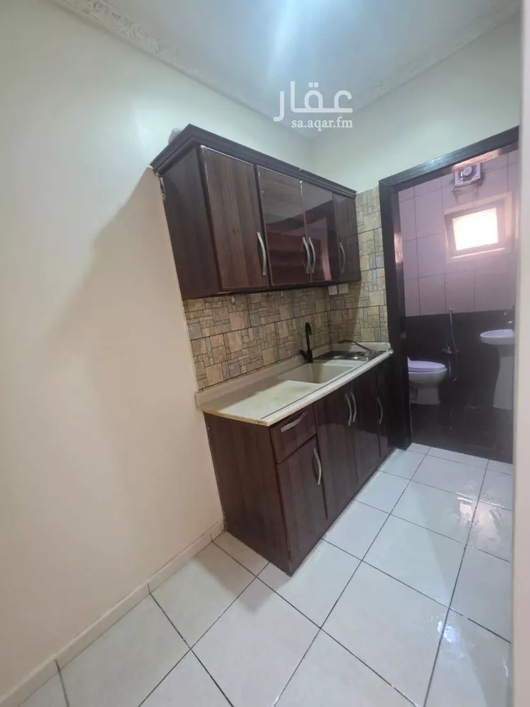 شقة للإيجار في شارع النجاح, حي إشبيلية, مدينة الرياض, منطقة الرياض صورة 4
