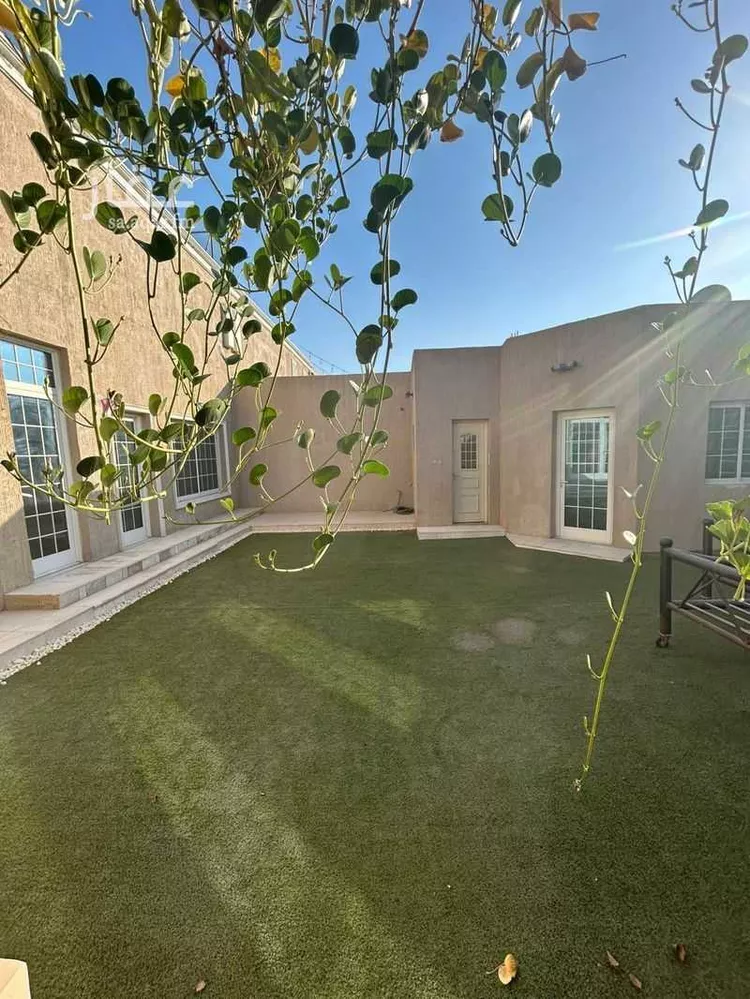 استراحة للبيع في شارع  16, حي العقيق, مدينة الخبر, المنطقة الشرقية