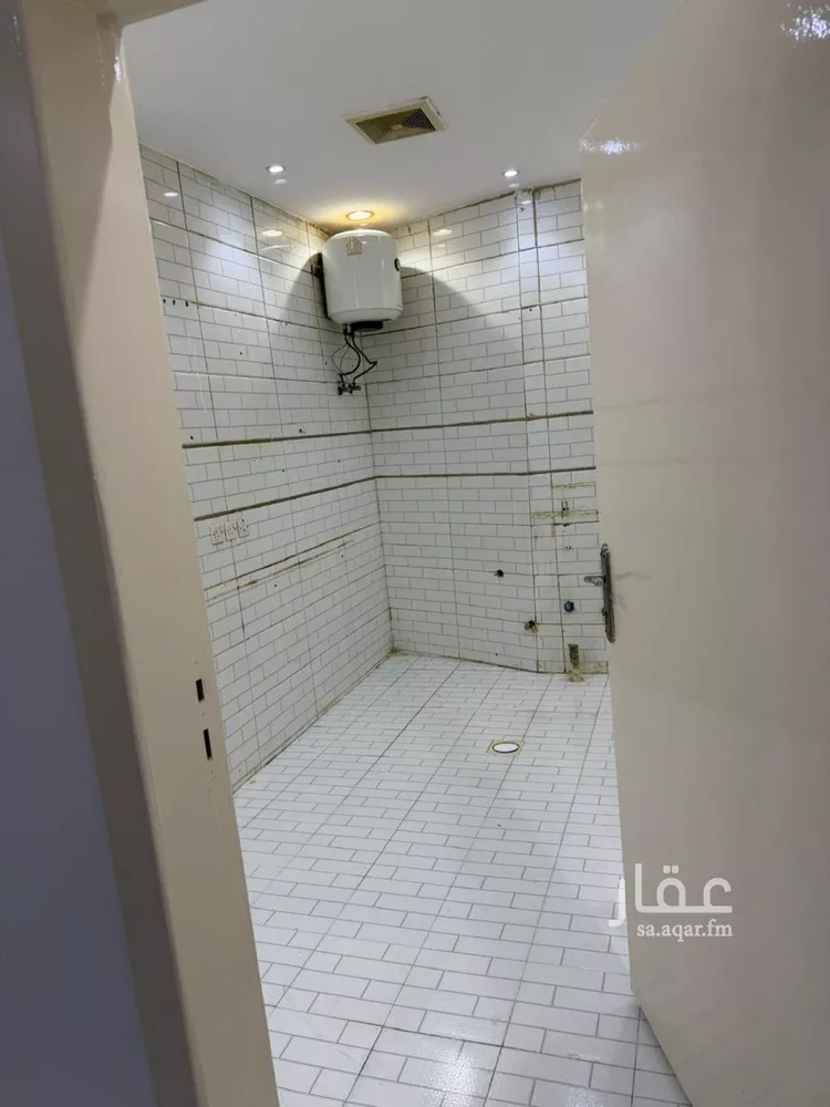 شقة للإيجار في شارع فضيلة السيد محمد حسين افندي, حي الرمال, مدينة الرياض, منطقة الرياض صورة 3
