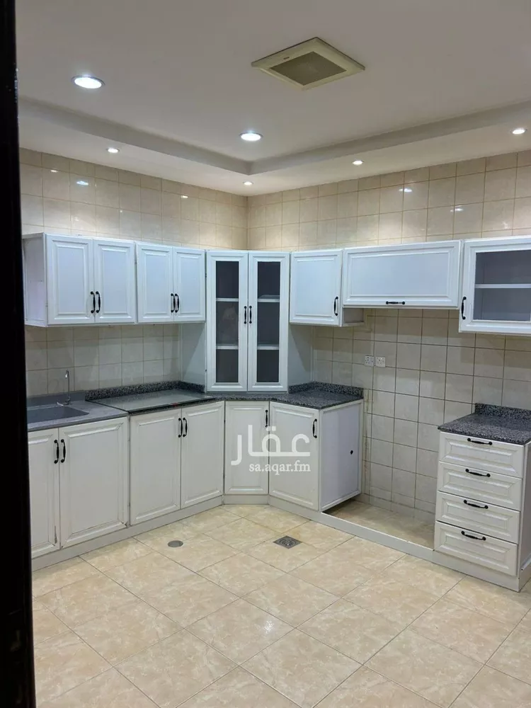 شقة للإيجار في شارع سيبويه, حي حطين, مدينة الرياض, منطقة الرياض