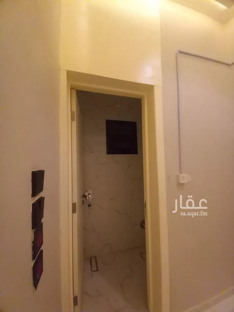 شقة للإيجار في شارع الجميل ابن حاتم, حي ظهرة لبن, مدينة الرياض, منطقة الرياض صورة 4