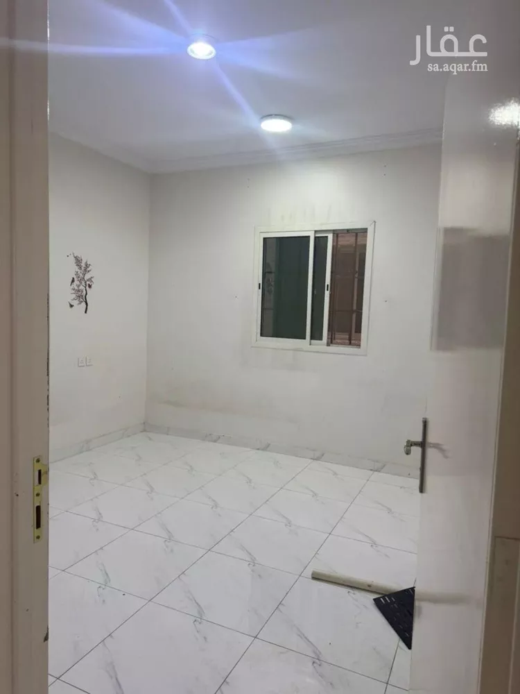 شقة للإيجار في شارع الفخر الأصبهاني, حي السعادة, مدينة الرياض, منطقة الرياض صورة 5