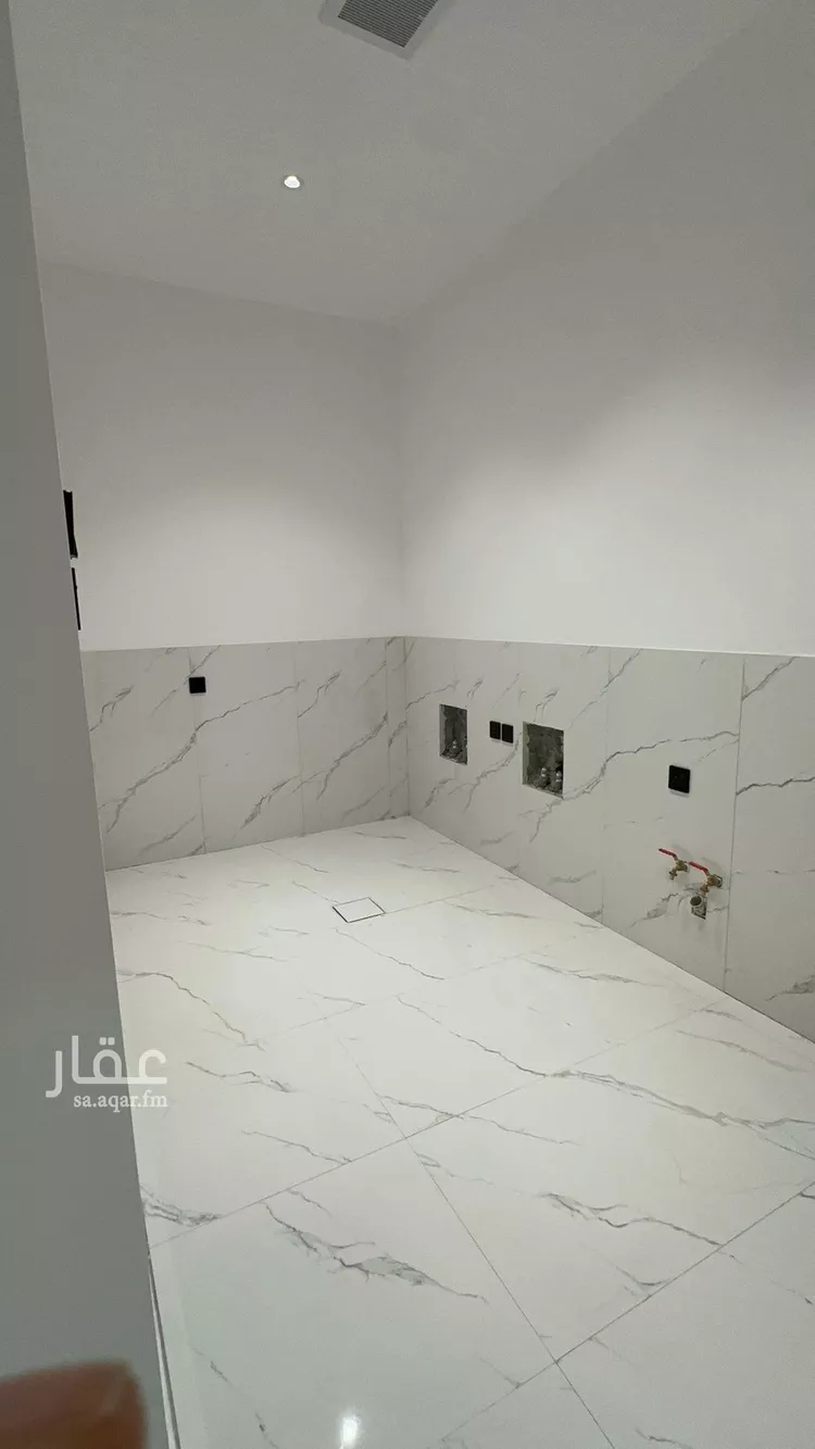 فيلا للبيع في شارع الحسن بن الهيثم, حي النرجس, مدينة الرياض, منطقة الرياض صورة 3