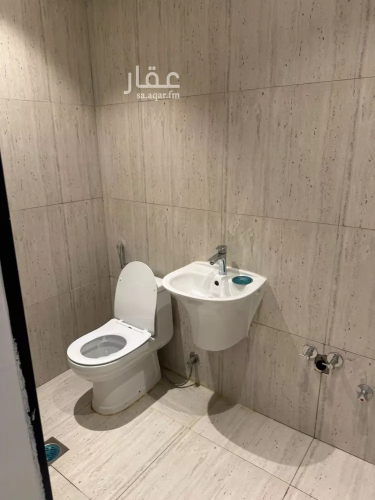 شقة للإيجار في شارع زيد بن عاصم بن عمرو بن عوف, حي النرجس, مدينة الرياض, منطقة الرياض 9