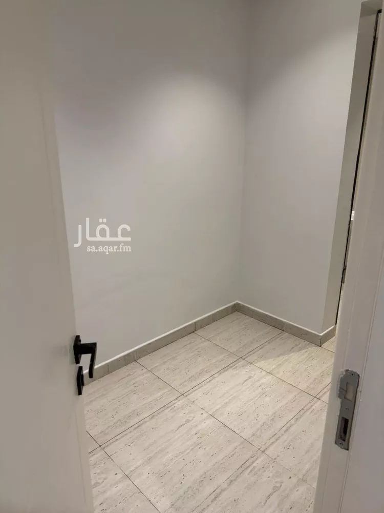 شقة للإيجار في شارع زيد بن عاصم بن عمرو بن عوف, حي النرجس, مدينة الرياض, منطقة الرياض صورة 4