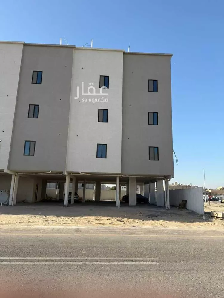 عمارة للبيع في شارع ذهبان, حي الضباب, مدينة الدمام, المنطقة الشرقية صورة 4