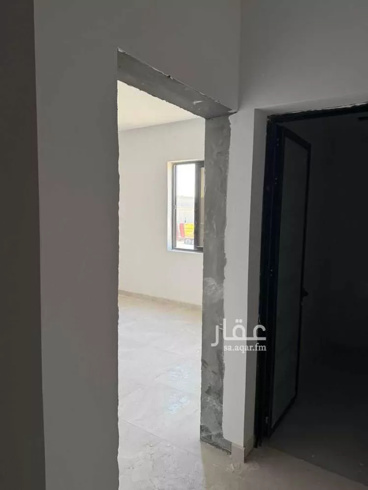 عمارة للبيع في شارع ذهبان, حي الضباب, مدينة الدمام, المنطقة الشرقية صورة 5