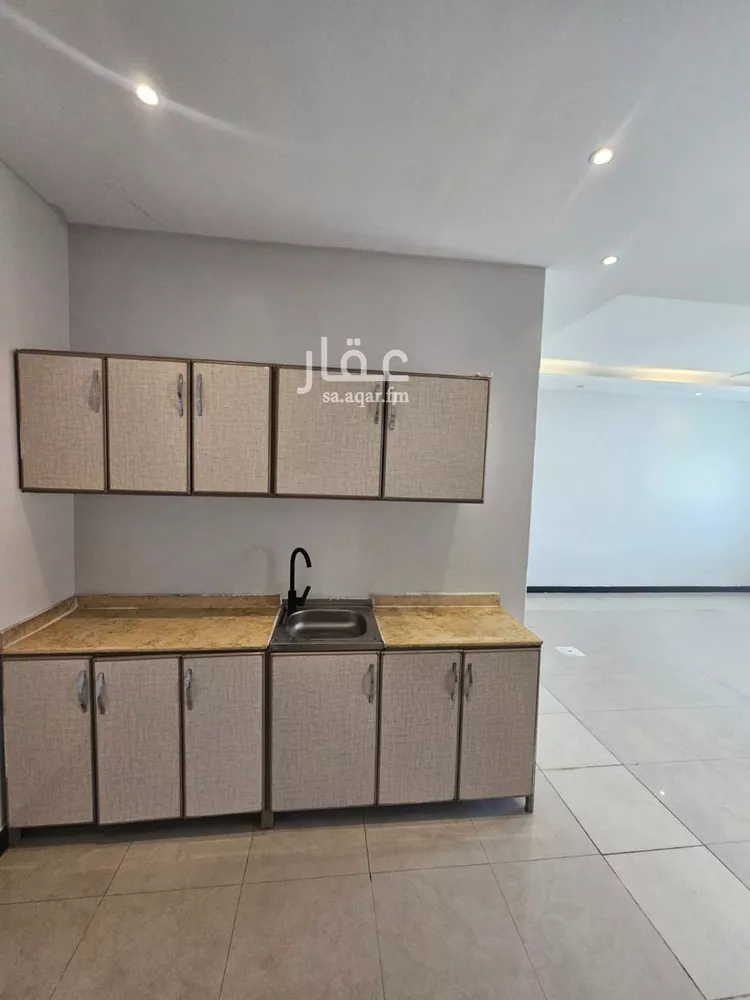 شقة للإيجار في شارع جبل علي, حي غرناطة, مدينة الرياض, منطقة الرياض