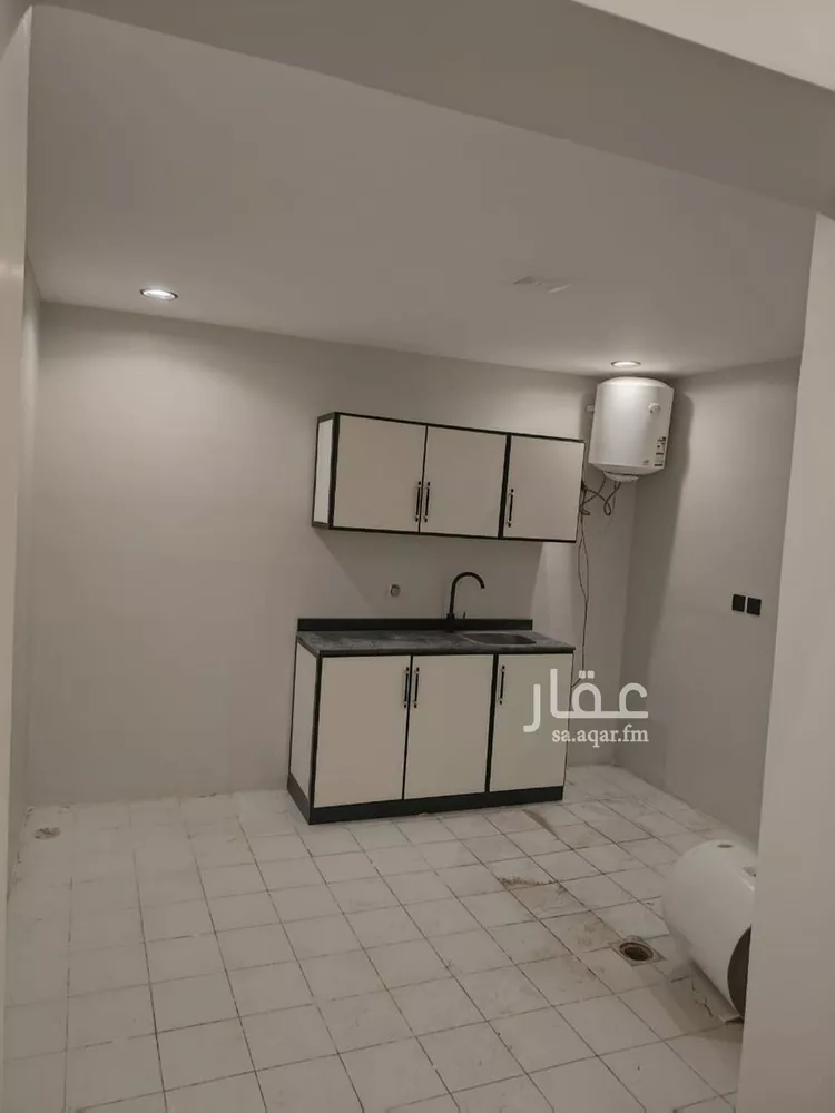 شقة للإيجار في شارع ابي جعفر المنصور, حي اليرموك, مدينة الرياض, منطقة الرياض صورة 3