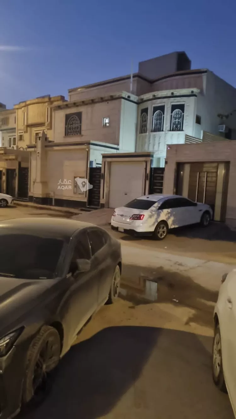 فيلا للبيع في شارع الحافظ الديلمي, حي الرمال, مدينة الرياض, منطقة الرياض