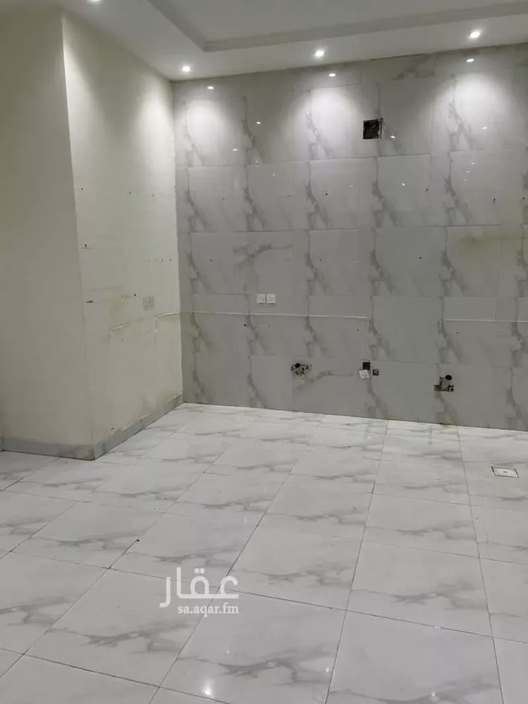 شقة للبيع في شارع ال طياش ، حي عكاظ ، الرياض ، منطقة الرياض صورة 2