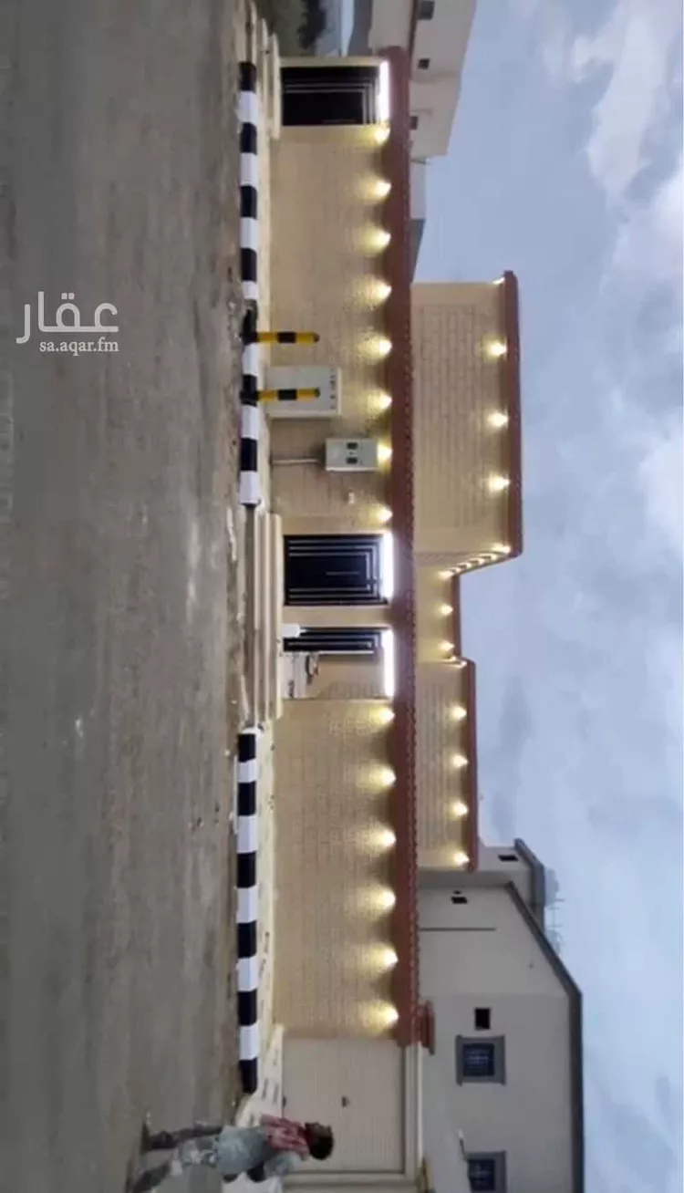 دور للبيع في شارع الملك سلمان بن عبد العزيز ، حي الشلال ، عفيف ، عفيف