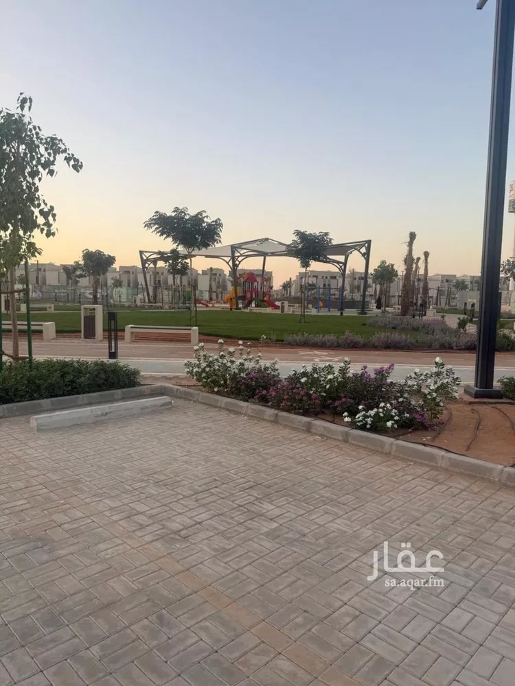 فيلا للبيع في شارع قيس بن سليم, حي مطار الملك خالد الدولي, مدينة الرياض, منطقة الرياض