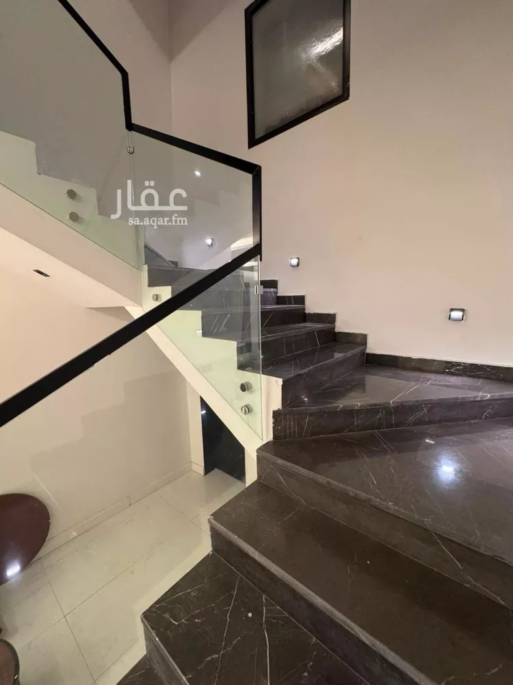 فيلا للبيع في شارع الميداني, حي اليرموك, مدينة الرياض, منطقة الرياض صورة 4